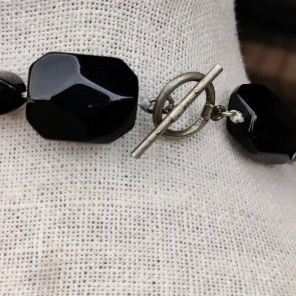 Vintage long 30" pearl and black onyx necklace - Picture 5 of 5